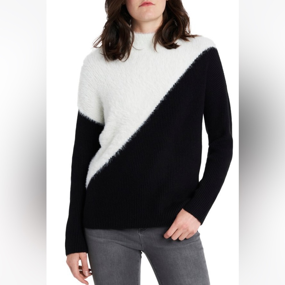 Vince Camuto black and white colorblock mockneck sweater